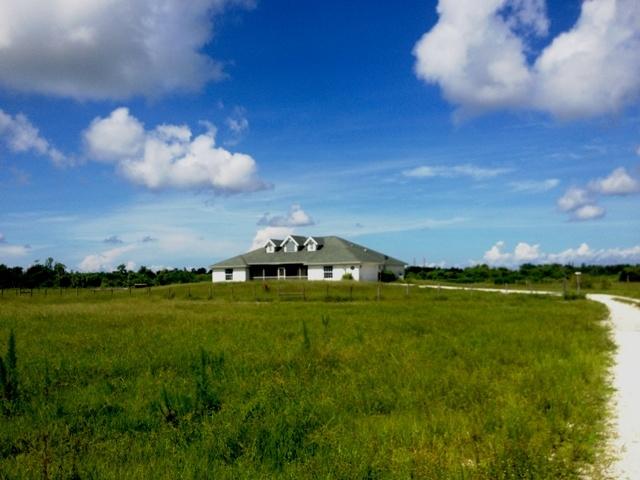 11150 Southwest Fox Brown Road Indiantown, FL 34956 - Photo 3 of 12 11150 FOX BROWN RD 006