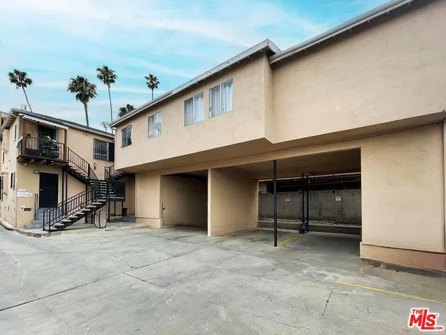 $1,295,000 | 920 South Kenmore Avenue, Los Angeles, CA 90006