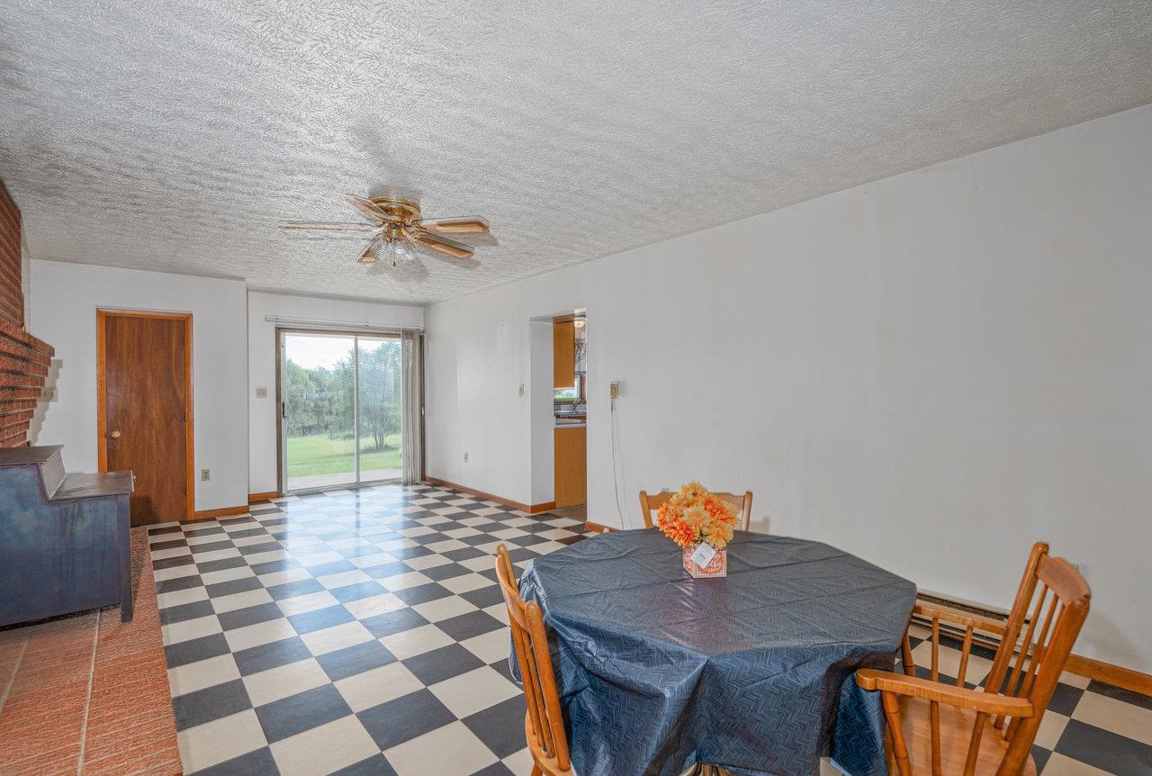 440 Mountain View Road Stanley, VA 22851 - Photo 9 of 29 Gallery Image 9
