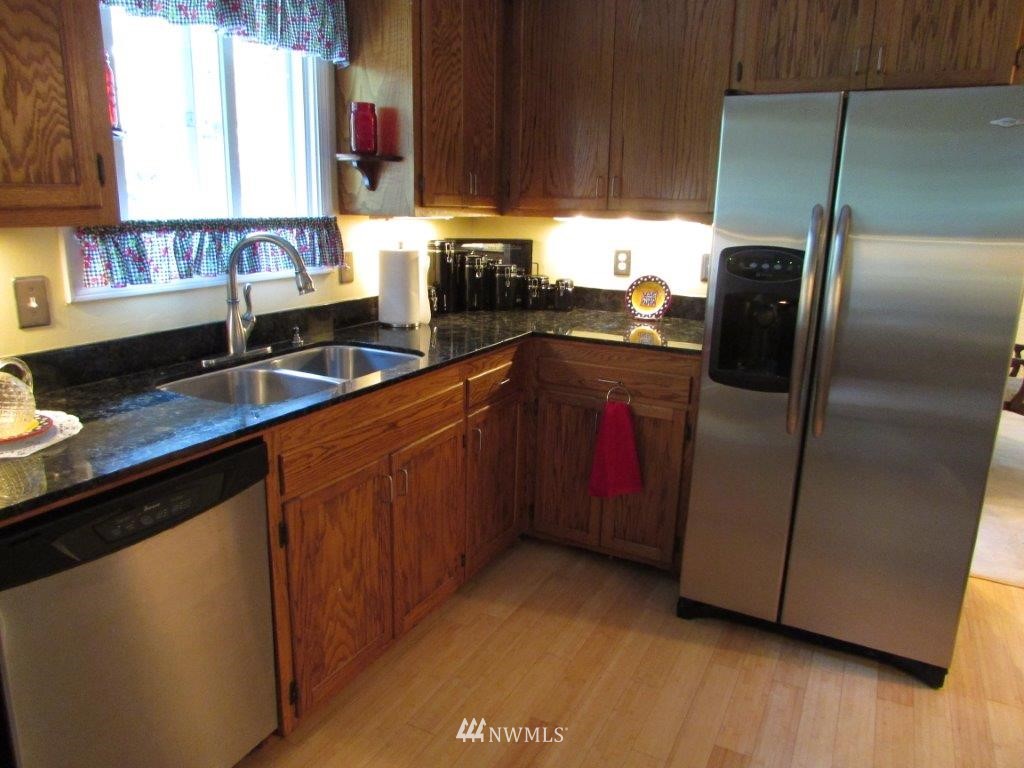 5050 Noon Road Bellingham, WA 98226 - Photo 5 of 19