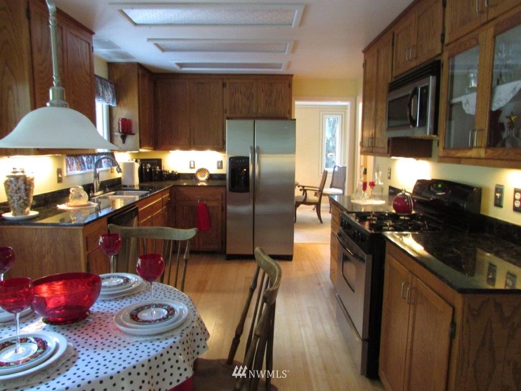 5050 Noon Road Bellingham, WA 98226 - Photo 6 of 19