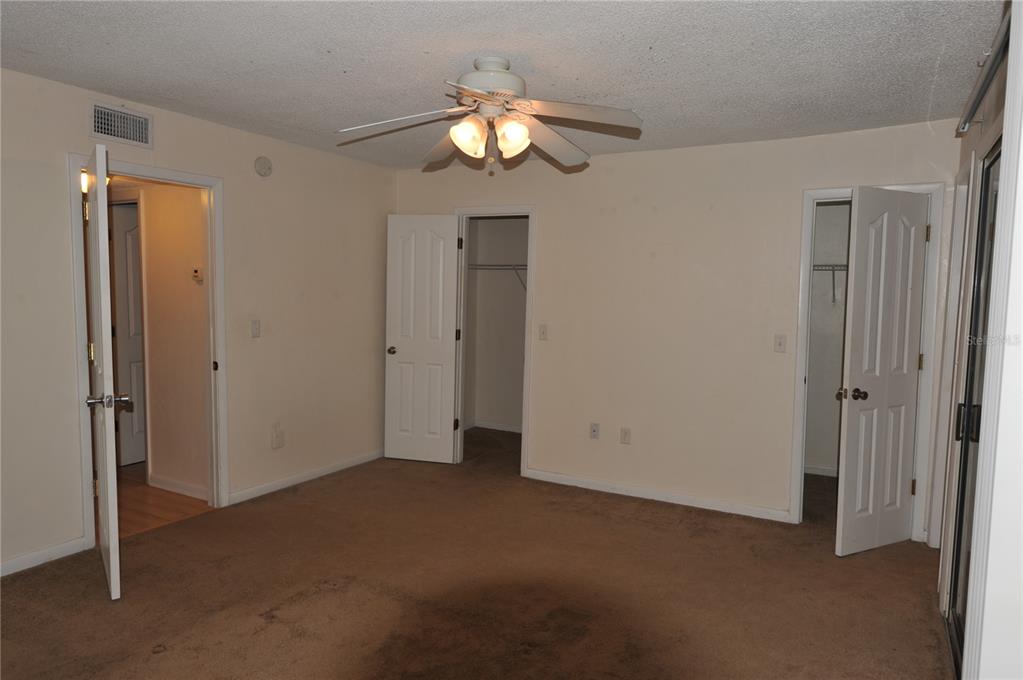 501 Southwest 75th Street, Unit A14 Gainesville, FL 32607 - Photo 25 of 36