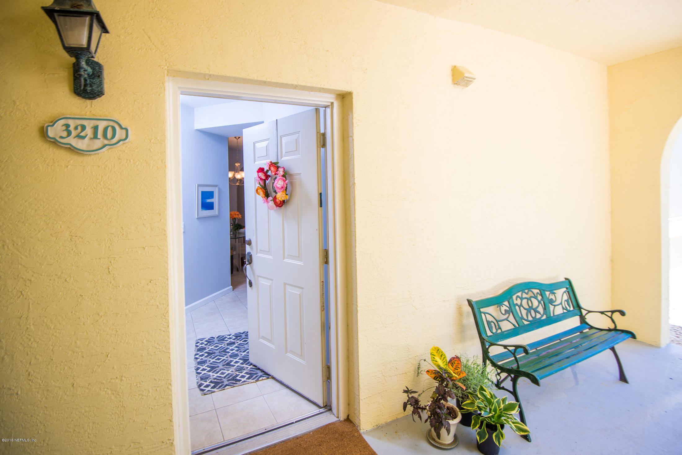 3210 Haley Pointe Road St. Augustine, FL 32084 - Photo 2 of 44 a view of a hallway with interior of the house