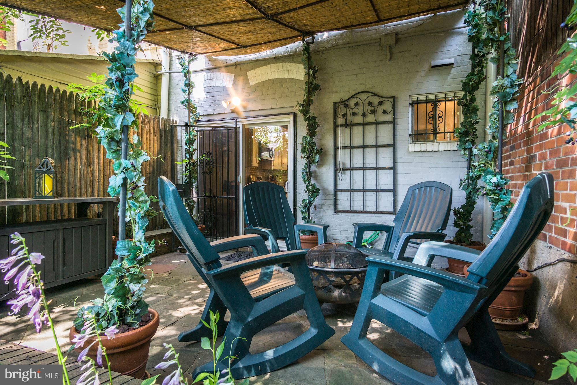 217 9th Street Northeast Washington, DC 20002 - Photo 36 of 40 Back Patio