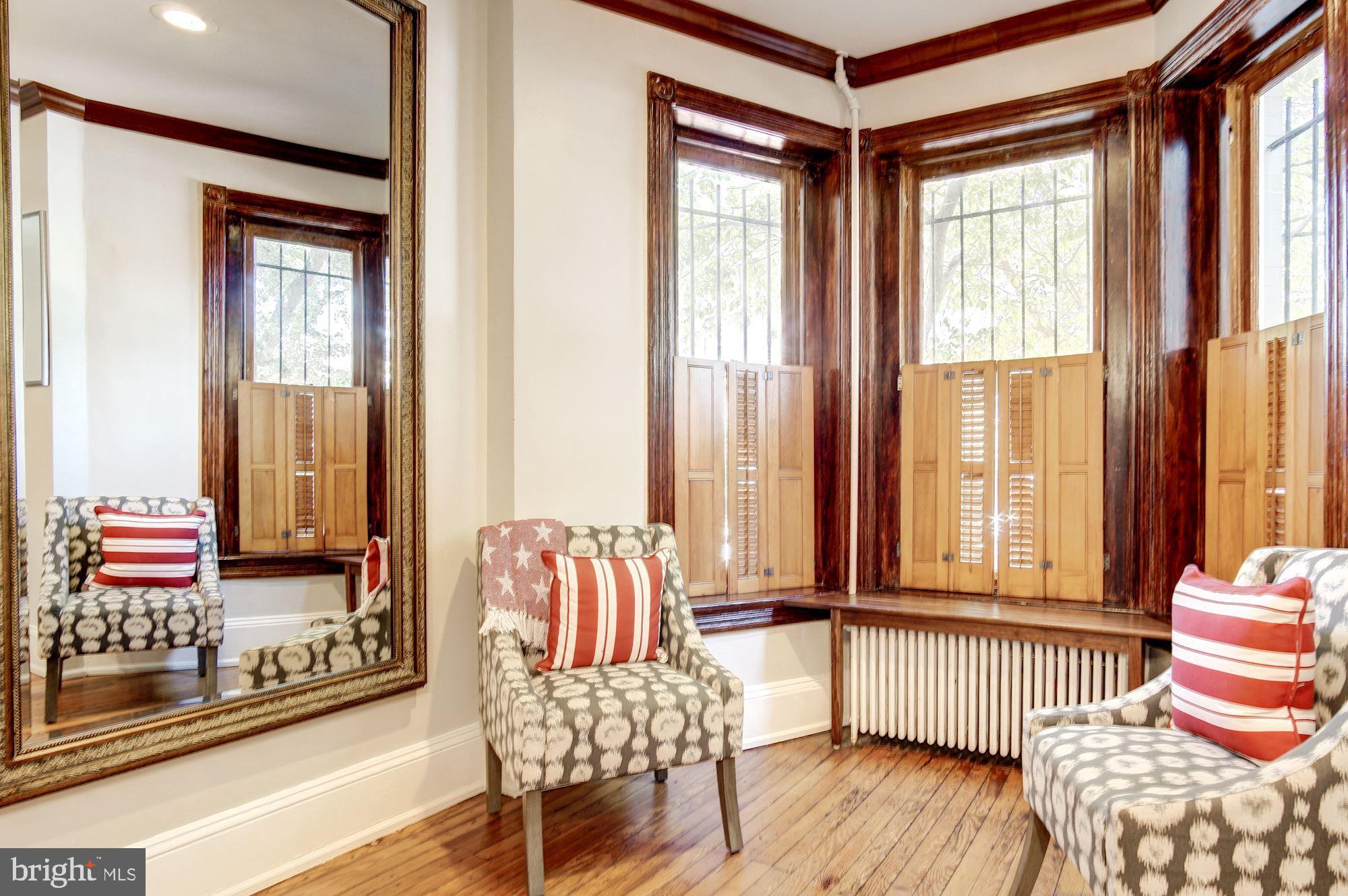 217 9th Street Northeast Washington, DC 20002 - Photo 10 of 40 Living Area/Bay Window