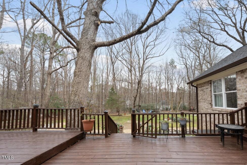 11912 Appaloosa Run East Raleigh, NC 27613 - Photo 25 of 30 back deck looking at backyard