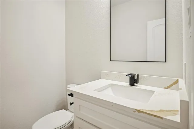 $349,900 | 109 Quail Run Drive, Trinidad, TX 75163