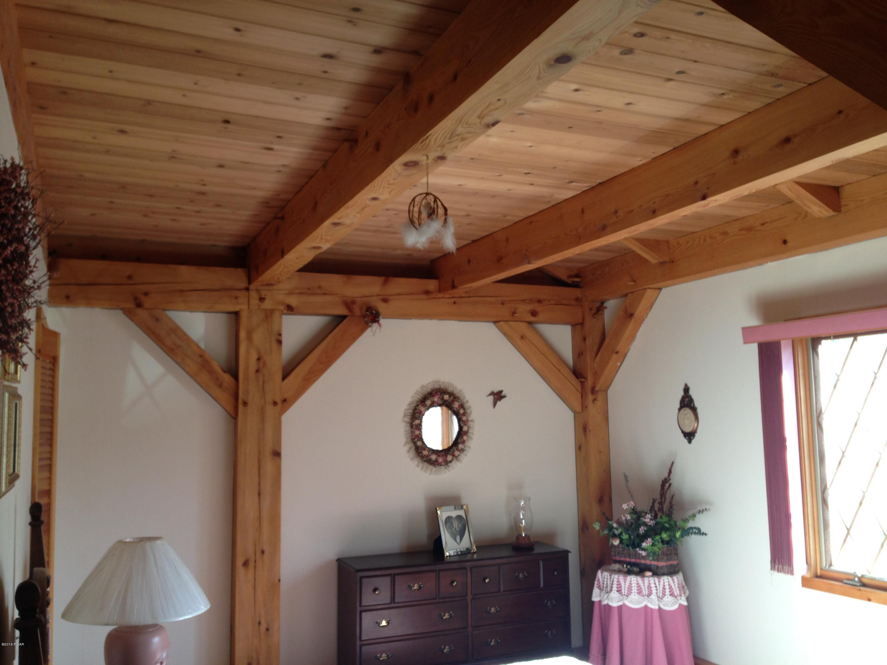 241 Fox Road Dingmans Ferry, PA 18328 - Photo 20 of 47