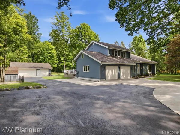 $475,000 | 3496 Lightle Road, North Street, MI 48049