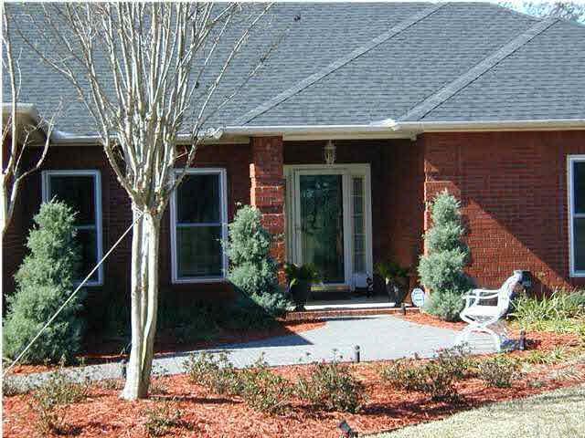 2583 Valley Road Navarre, FL 32566 - Photo 12 of 12 A close up view of the front.