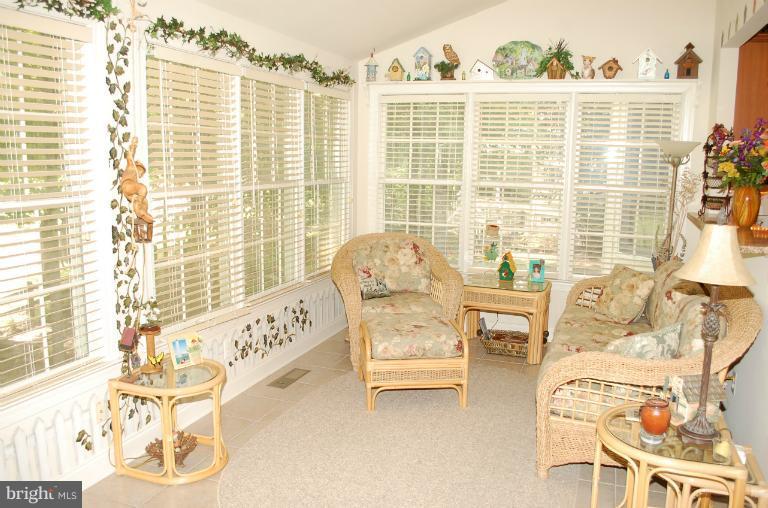 22 Riders Court Edgewater, MD 21037 - Photo 19 of 30 Beautiful Sunroom