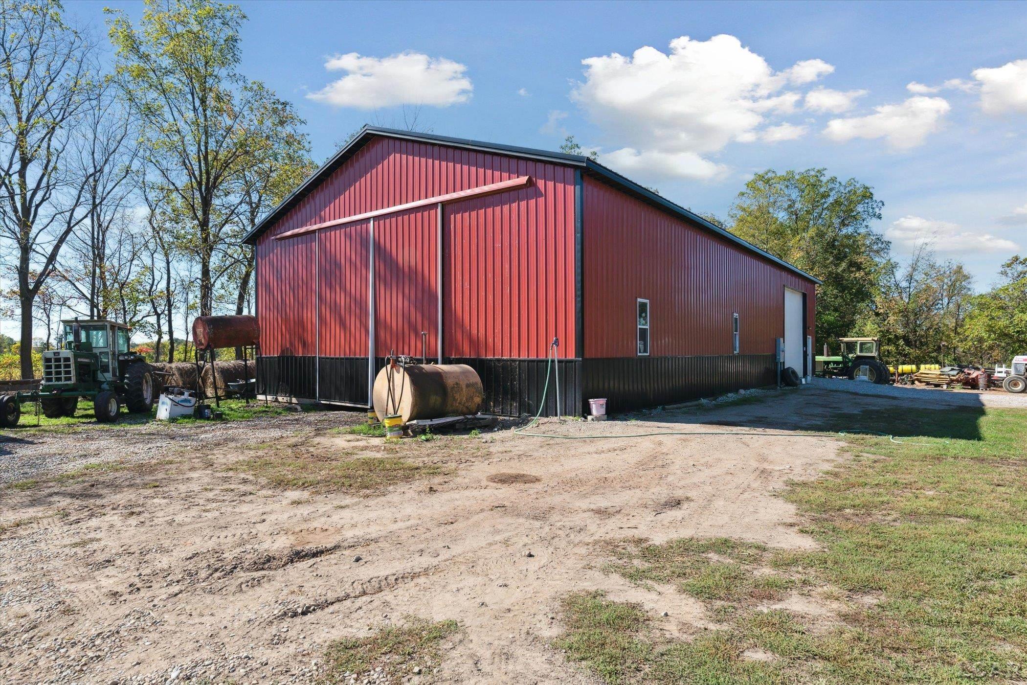 17141 Manitou Road Addison, MI 49220 - Photo 14 of 49 50157756-2c0602f2-2ada-4d7e-866b-d1a6b01f6b16.JPG
