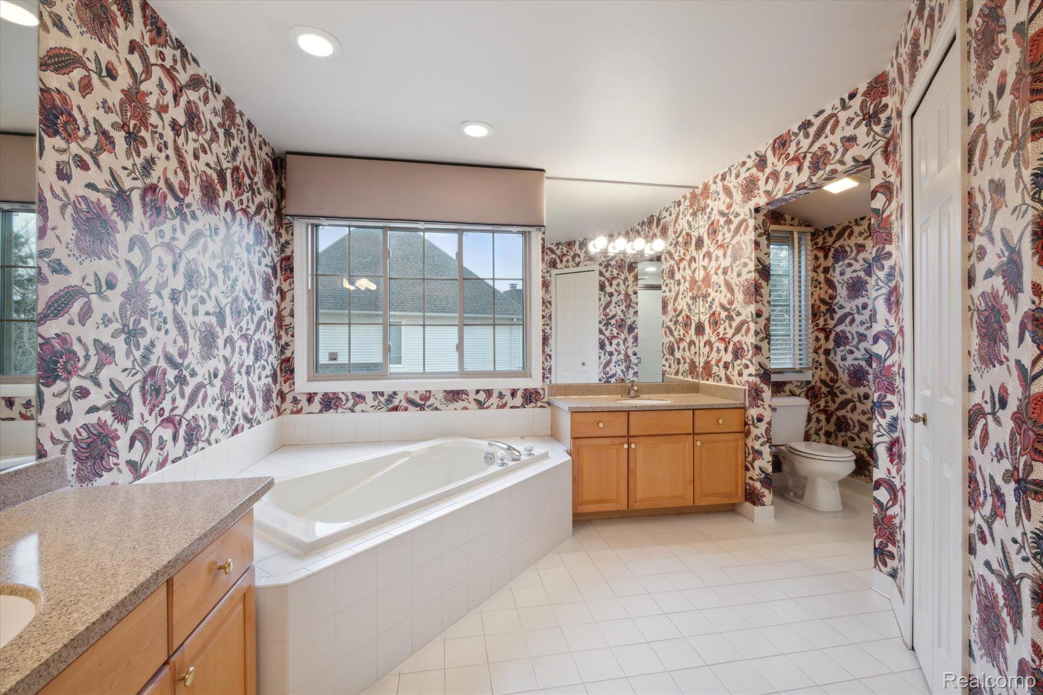 7101 Poppleton Road Canton, MI 48187 - Photo 30 of 51 Gallery Image 30