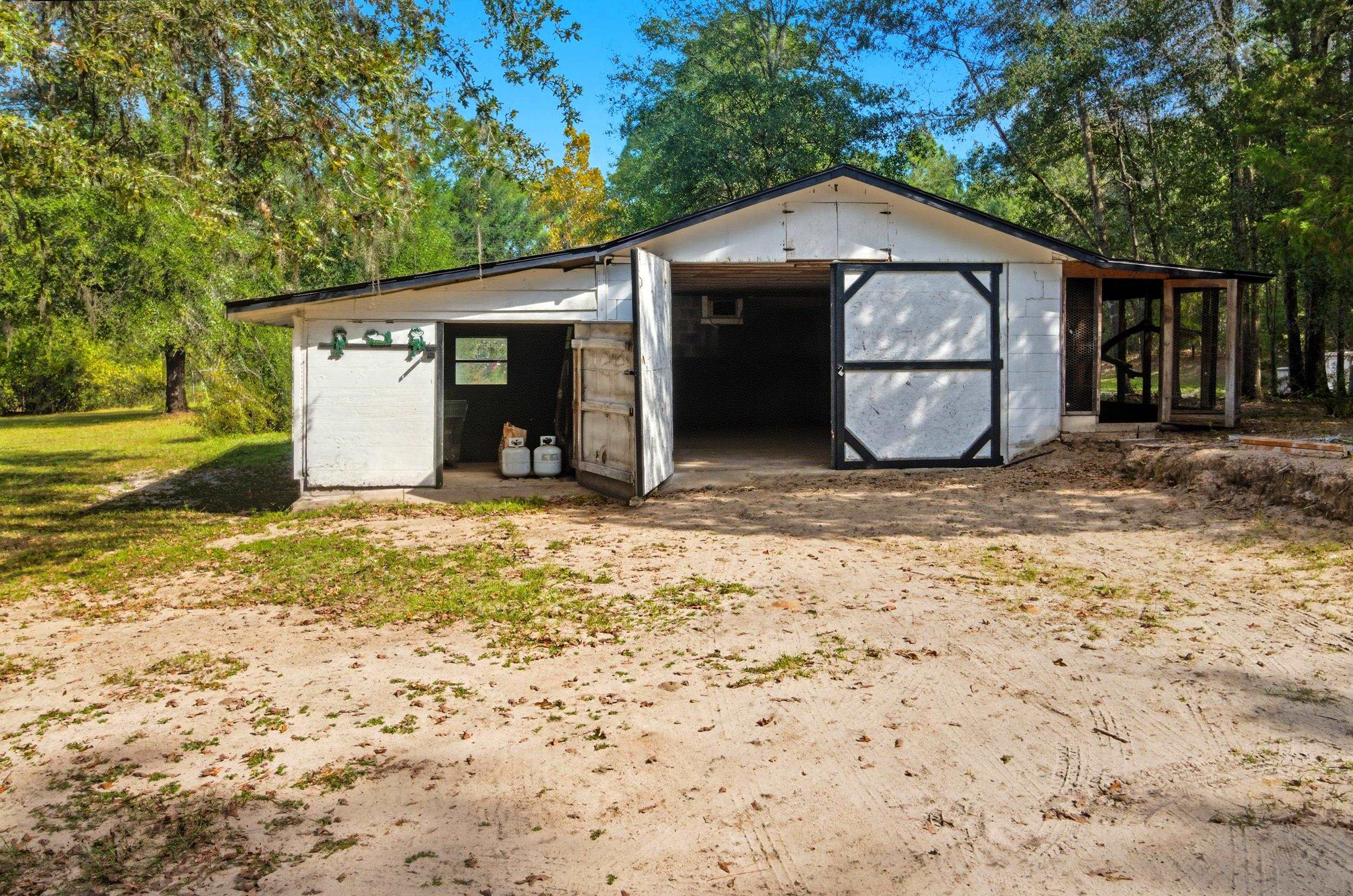 8032 Baby Farm Road Tallahassee, FL 32310 - Photo 17 of 55 Gallery Image 17