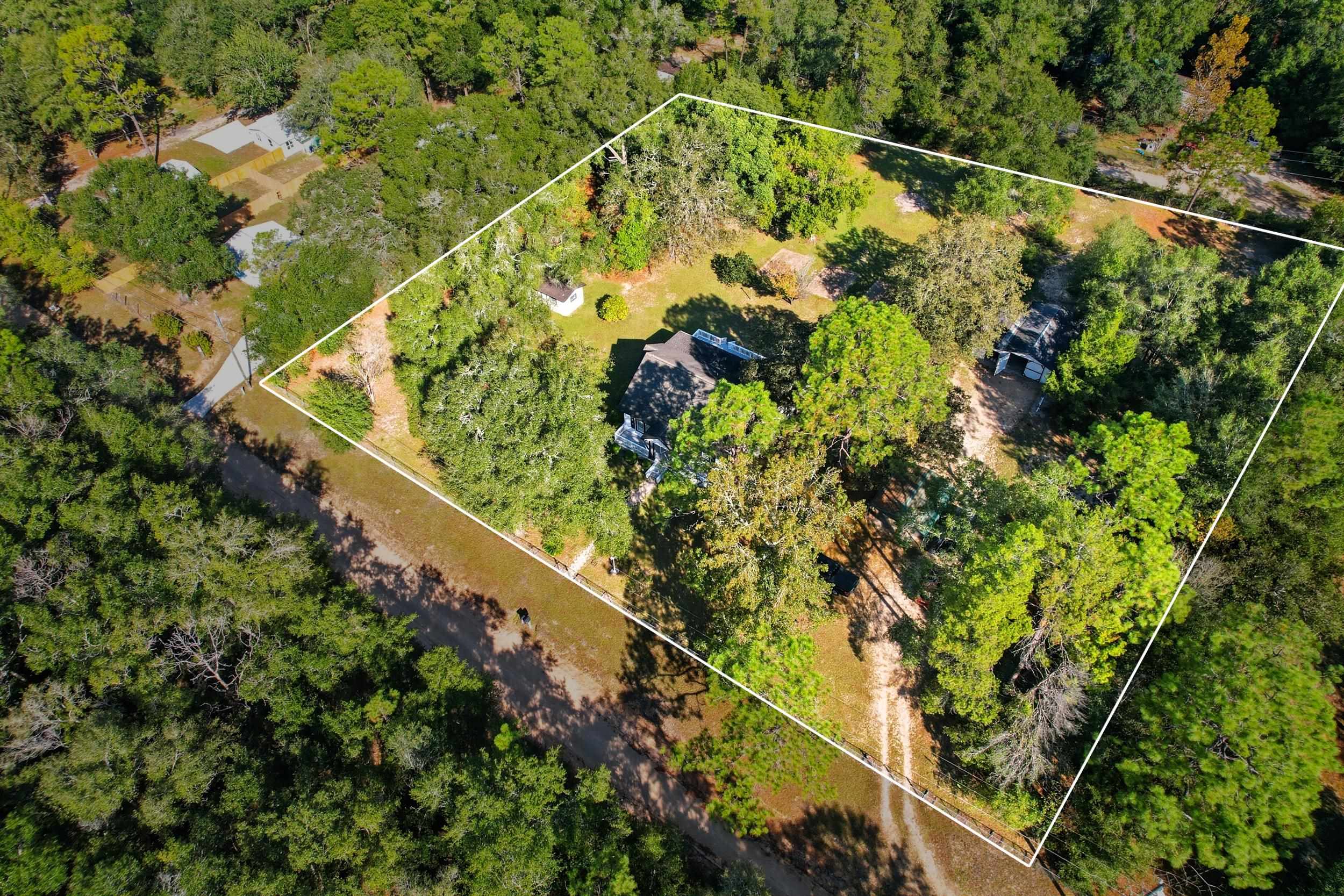 8032 Baby Farm Road Tallahassee, FL 32310 - Photo 3 of 55 Gallery Image 3