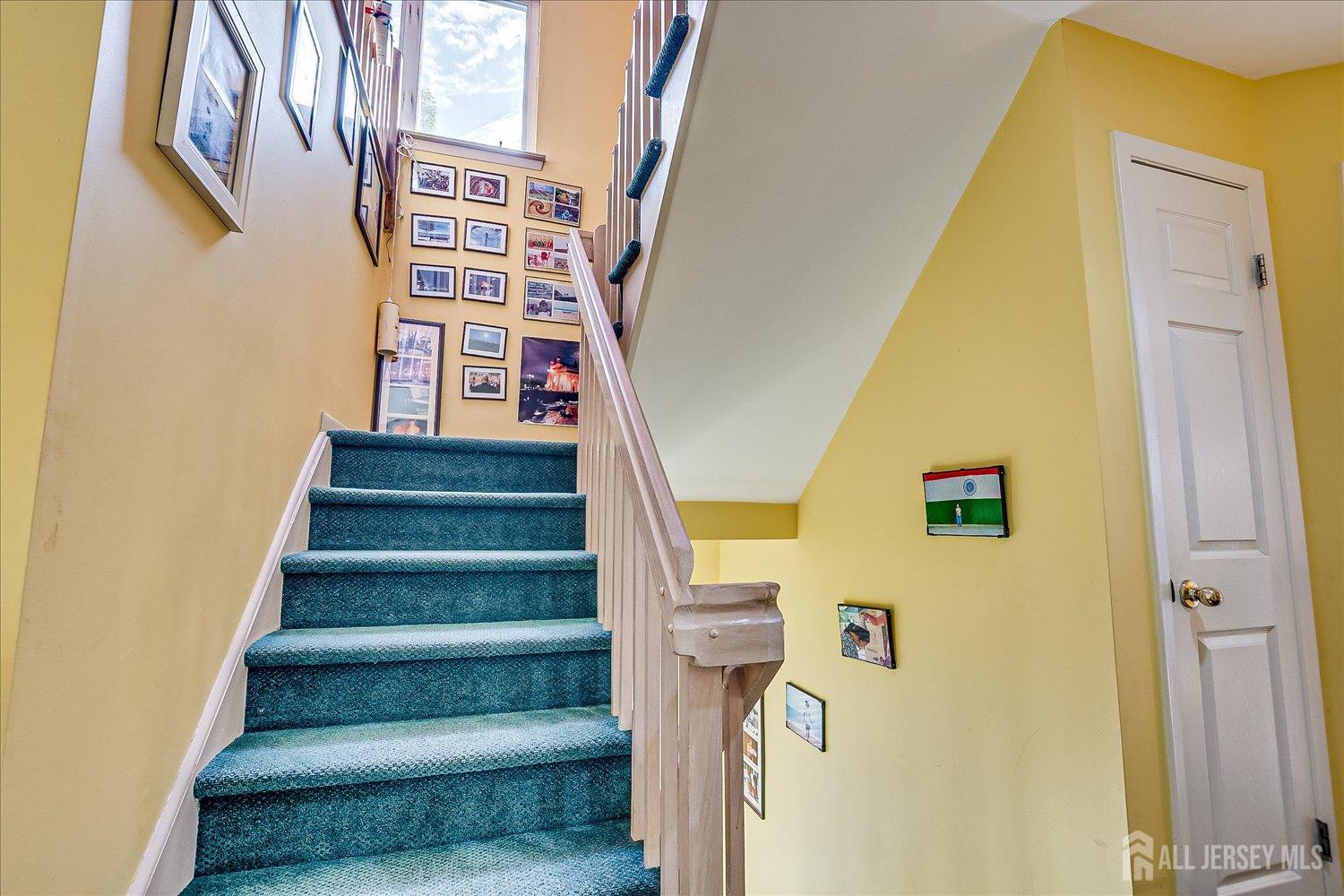118 Coppertree Court Edison, NJ 08820 - Photo 38 of 58 a view of entryway with a front door
