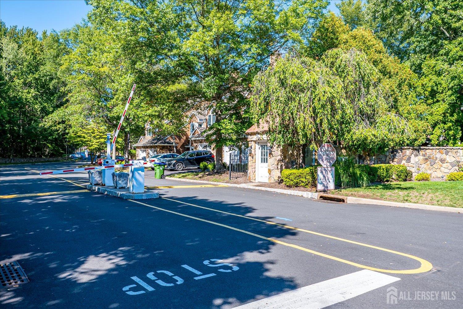 118 Coppertree Court Edison, NJ 08820 - Photo 48 of 58 a view of a street with houses