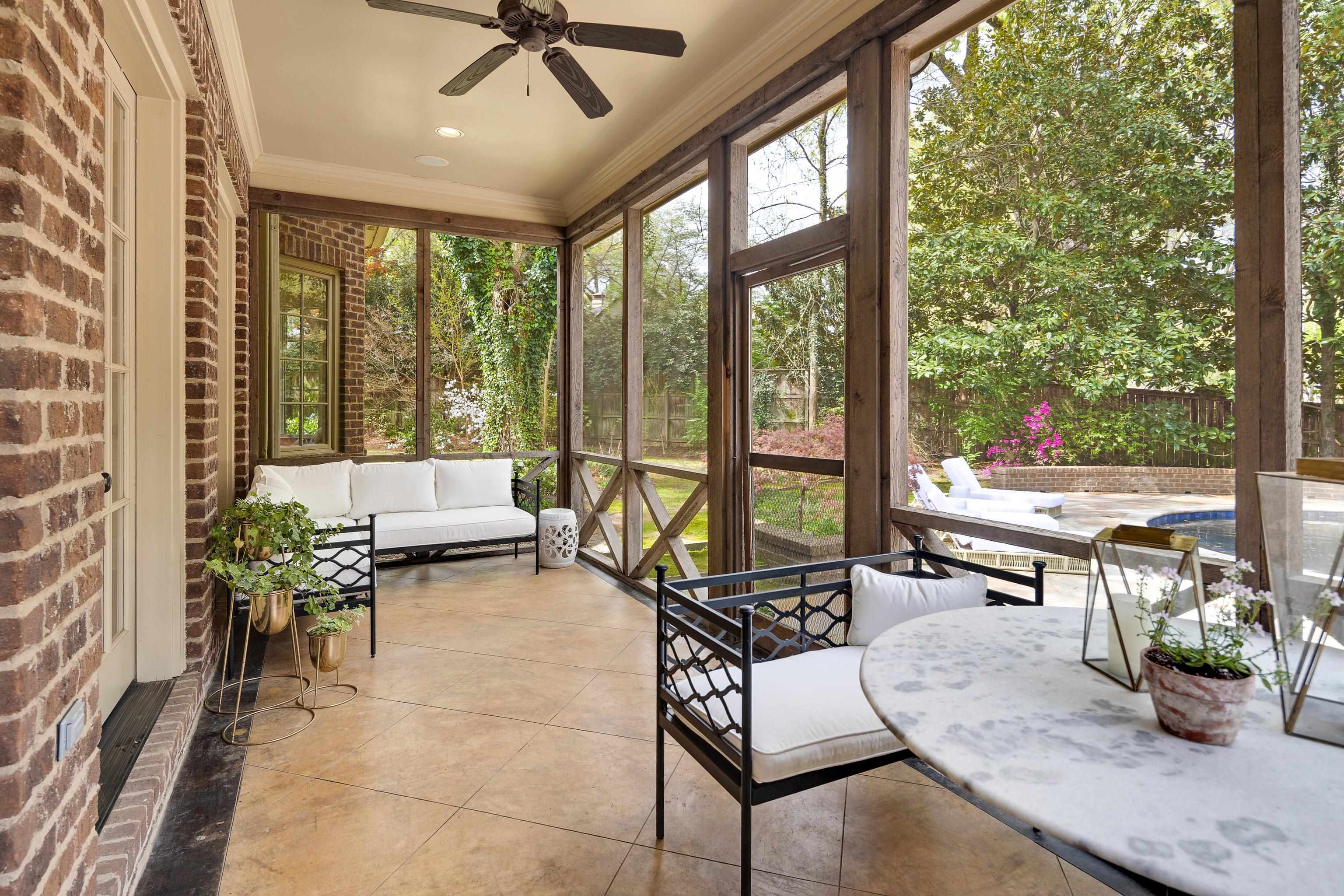 101 North Grove Park Road Memphis, TN 38117 - Photo 25 of 40 Sunroom / solarium featuring outdoor dining space and ceiling fan