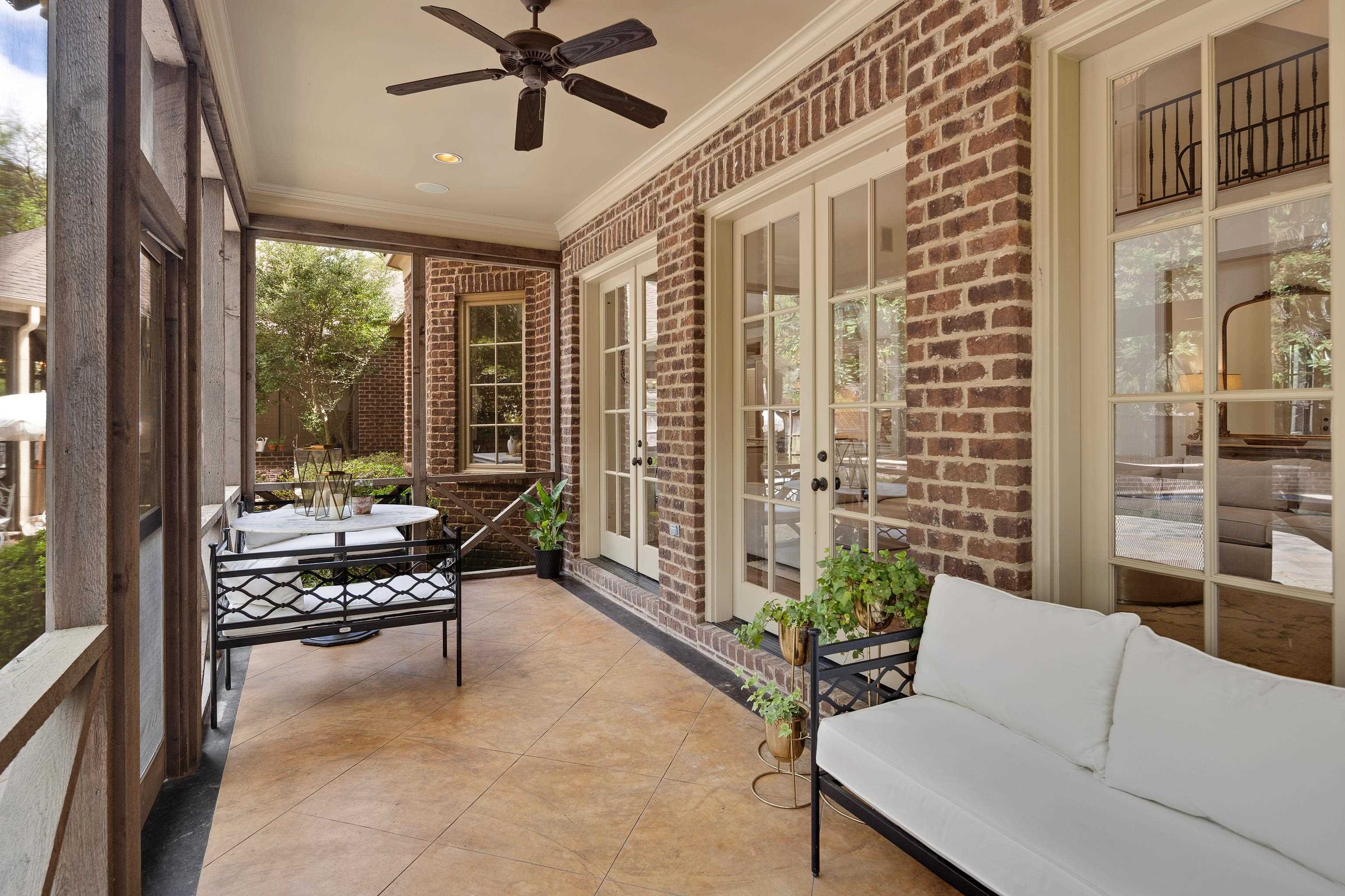 101 North Grove Park Road Memphis, TN 38117 - Photo 26 of 40 Sunroom / solarium with french doors and a ceiling fan