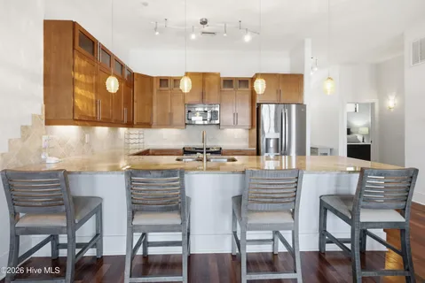 $470,000 | 801 North 4th Street, Unit 502, Wilmington, NC 28401