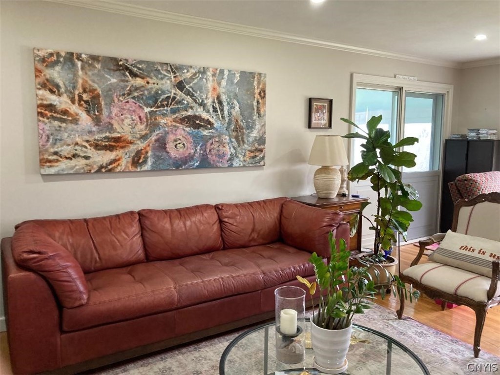 2886 West Lake Road Skaneateles, NY 13152 - Photo 3 of 28 When you enter, the main living room is to the lef