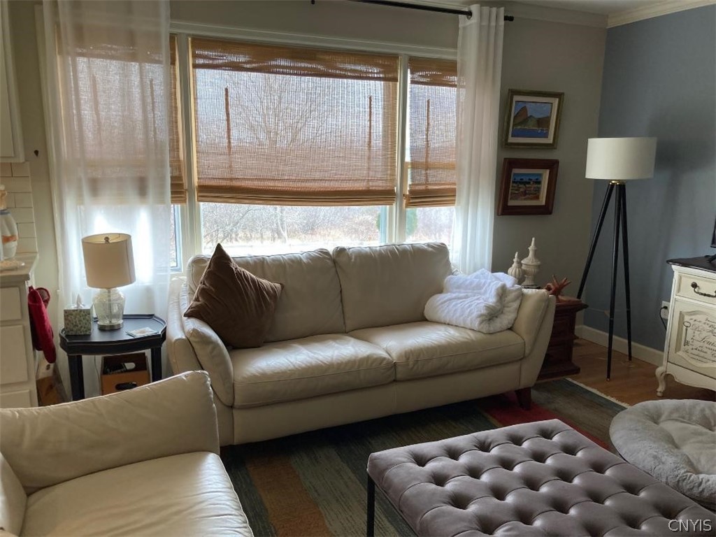 2886 West Lake Road Skaneateles, NY 13152 - Photo 10 of 28 the couches are in a family/den/living room connec