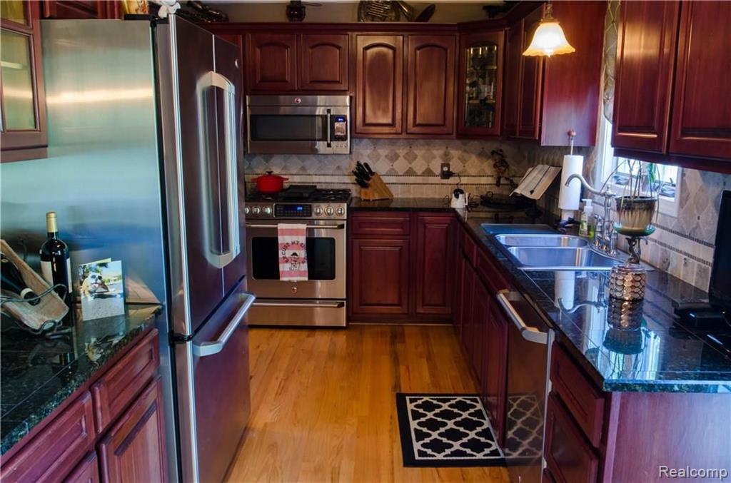 192 West Washington Street Romeo, MI 48065 - Photo 9 of 31