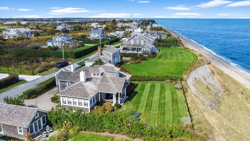 75 Baxter Road Nantucket, MA 02554 - Photo 23 of 24 Gallery Image 23