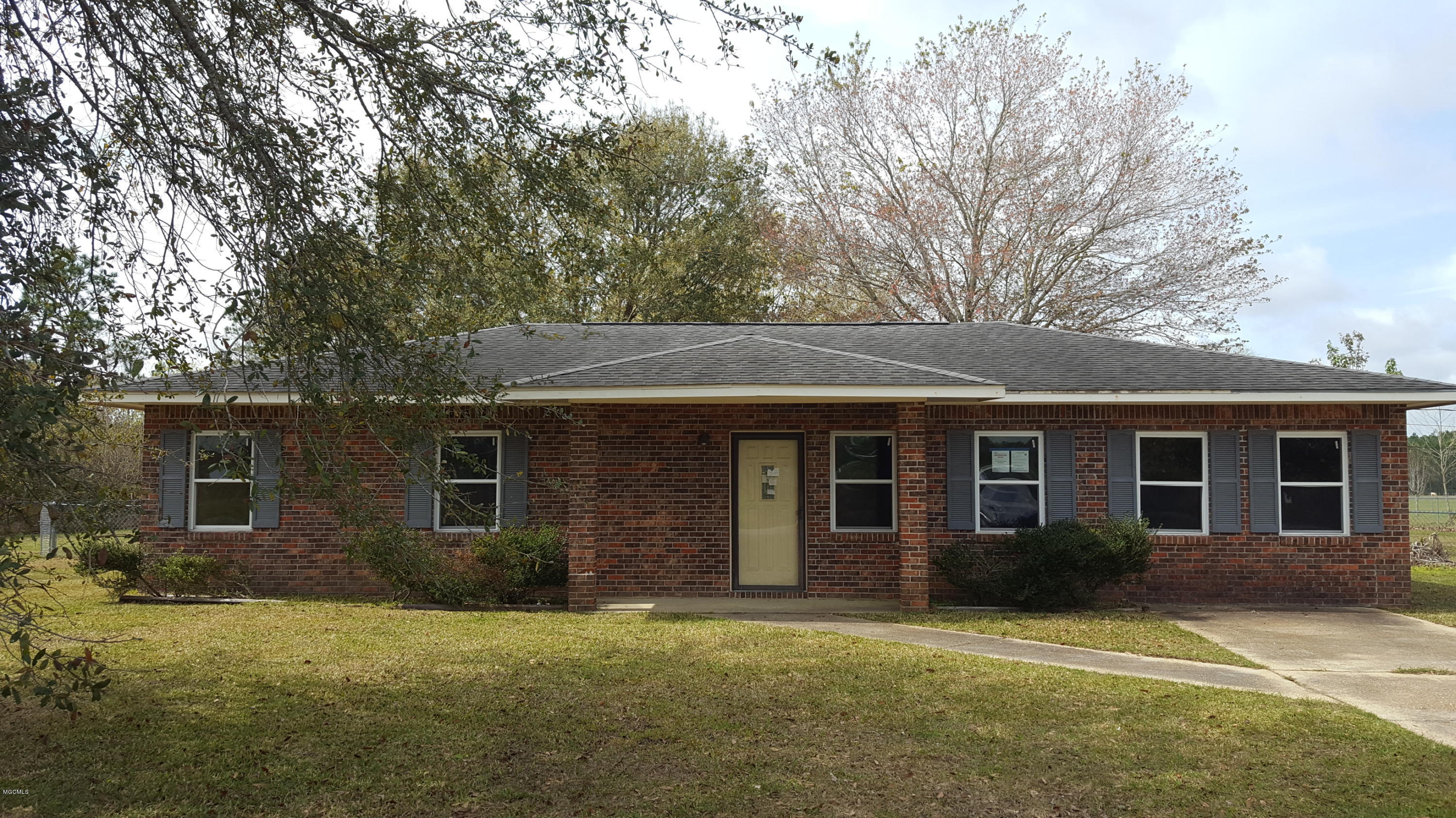 16260 Lily Orchard Road Moss Point, MS 39562 - Photo 1 of 15 Primary Photo