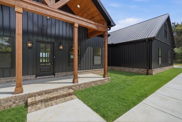 110 Roddy Road Shelbyville, TN 37160 - Photo 3 of 45