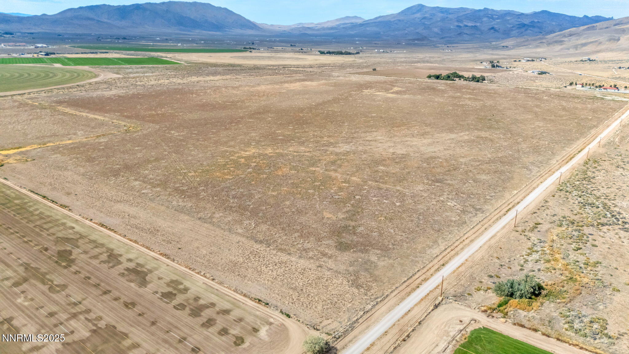 0 Unspecified Reno, NV 89510 - Photo 5 of 9 a view of an ocean and a mountain