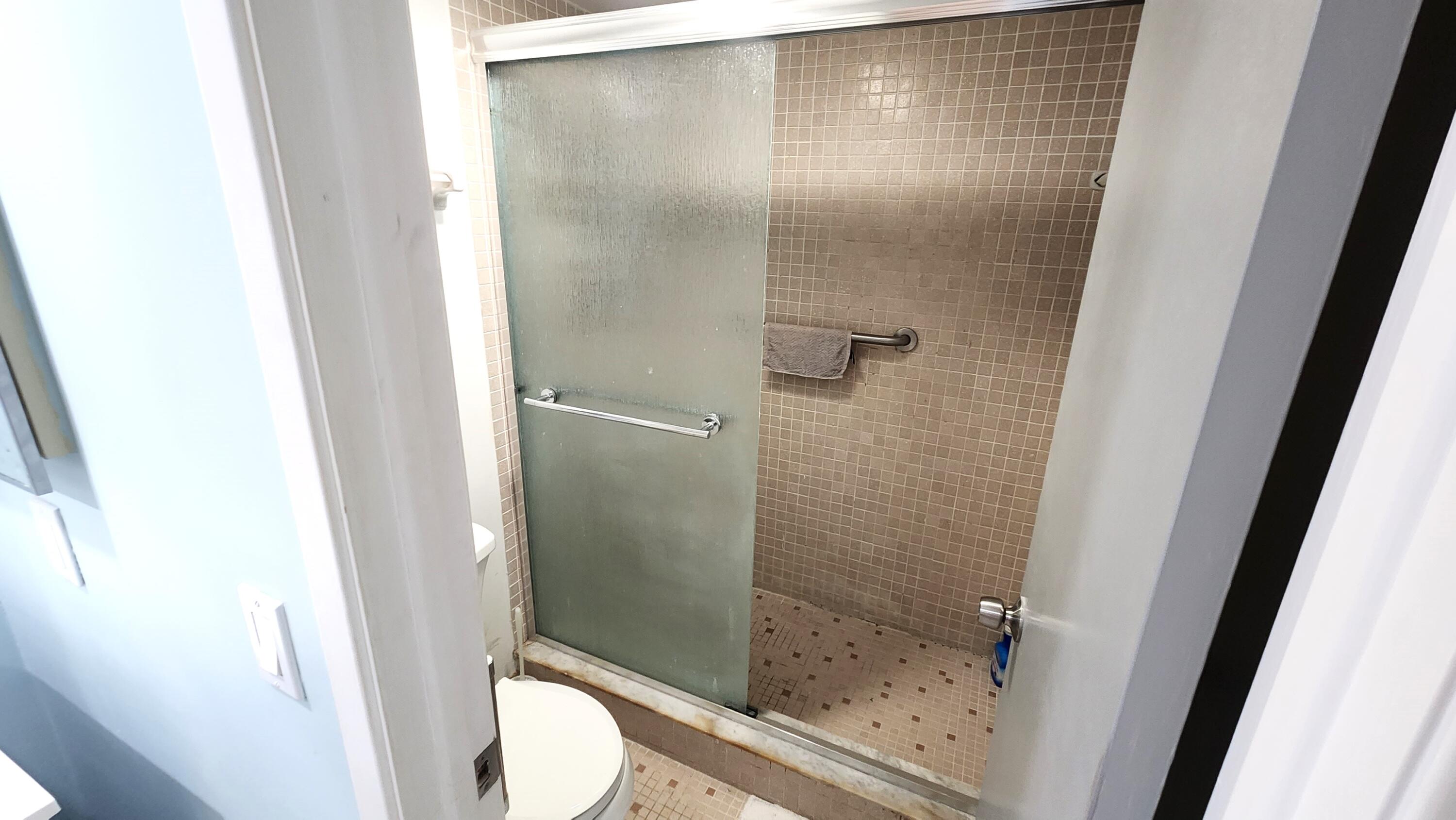 955 Dotterel Road, Unit 2408 Delray Beach, FL 33444 - Photo 13 of 25 master bath