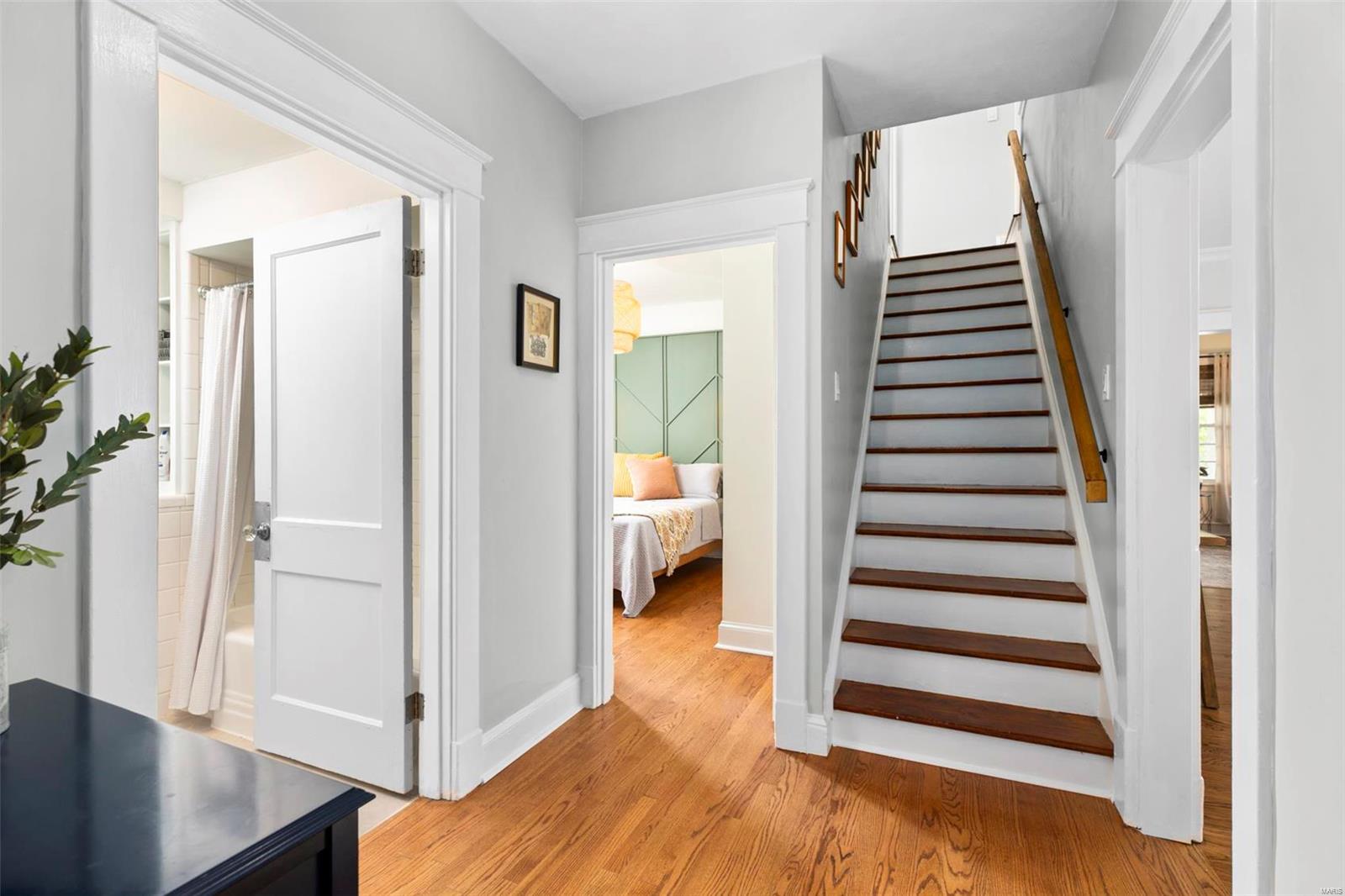 9822 Big Bend Road St. Louis, MO 63126 - Photo 15 of 42