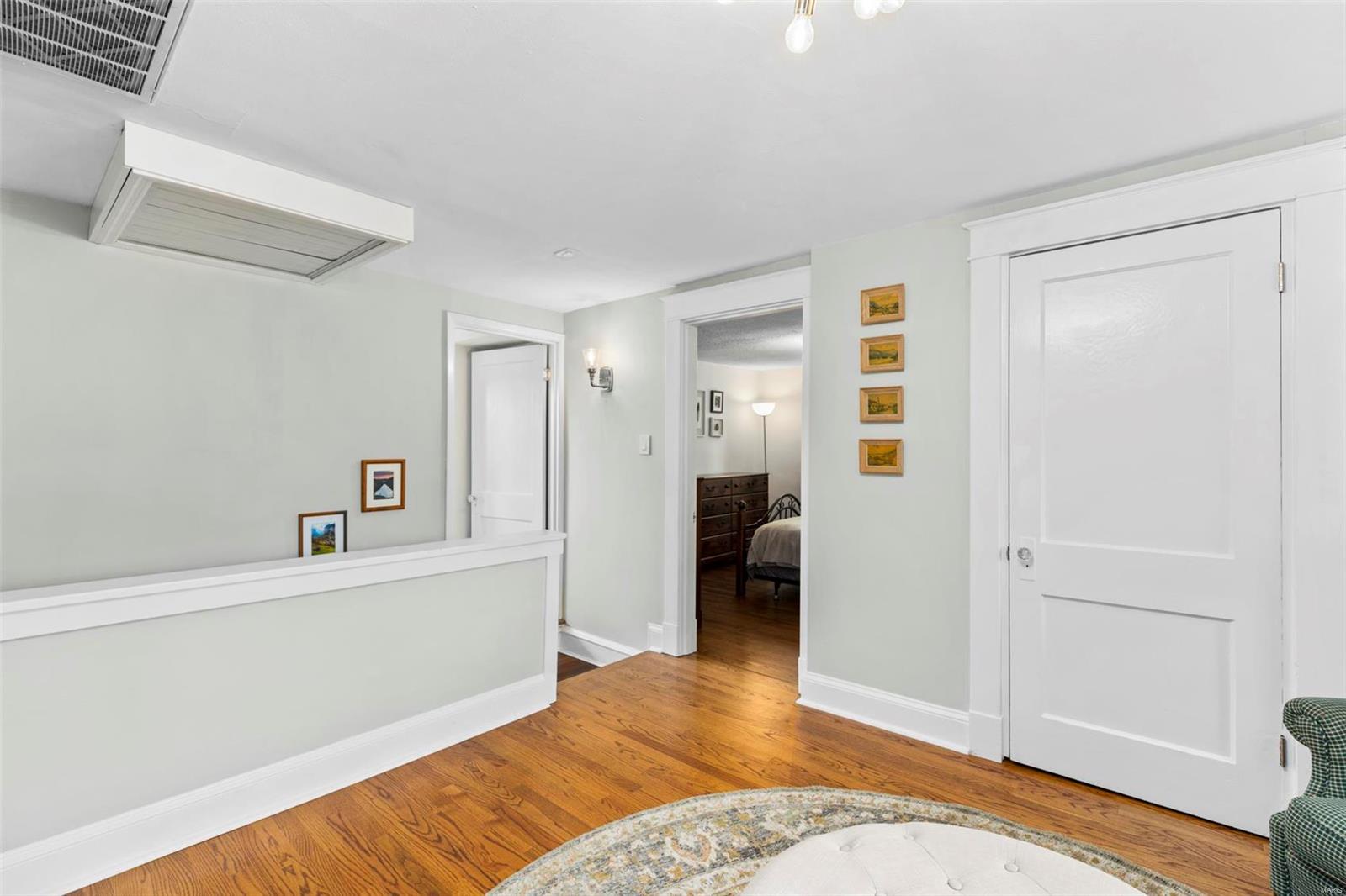 9822 Big Bend Road St. Louis, MO 63126 - Photo 16 of 42