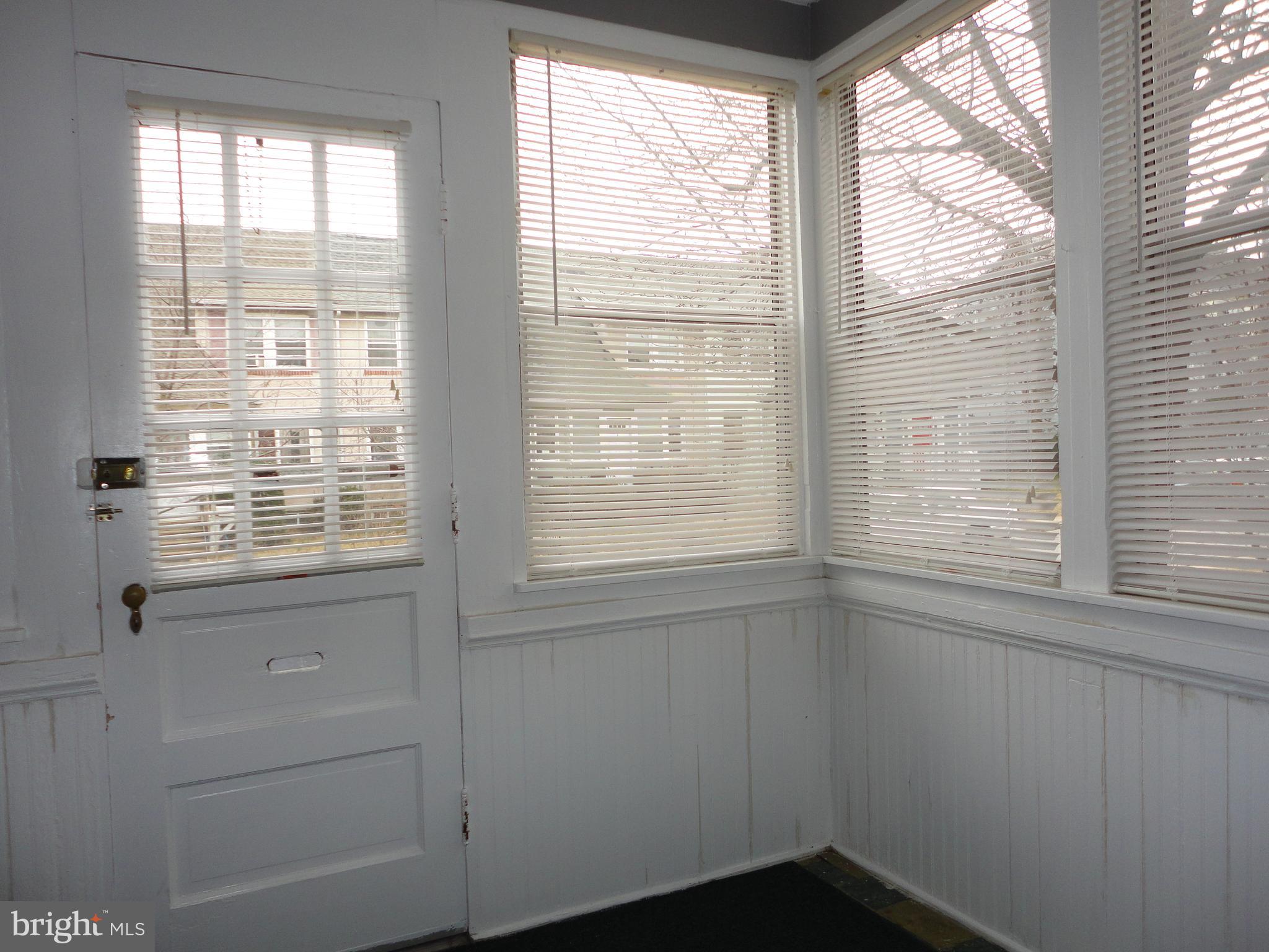 56 Kinship Road Baltimore, MD 21222 - Photo 3 of 26 10 x 6 Enclosed Front Porch