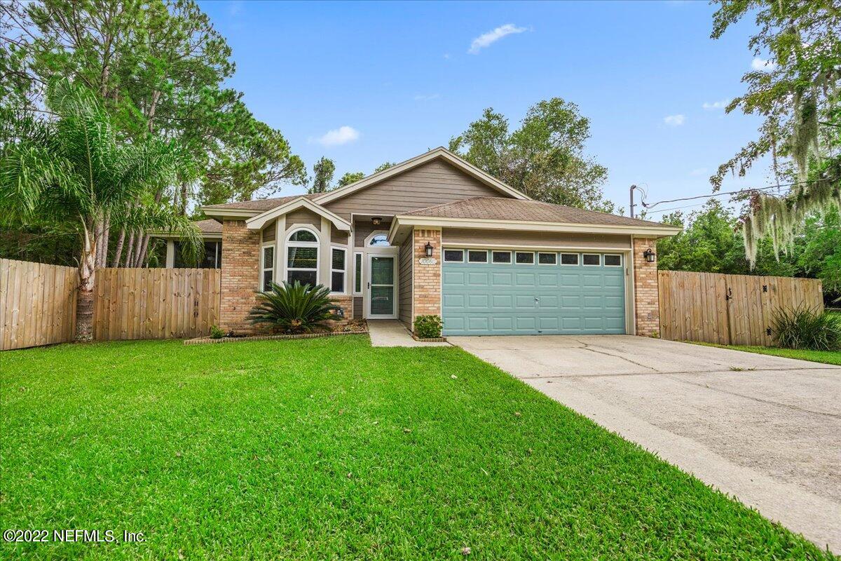 10080 Chesterton Road Jacksonville, FL 32246 - Photo 1 of 17 Exterior Front