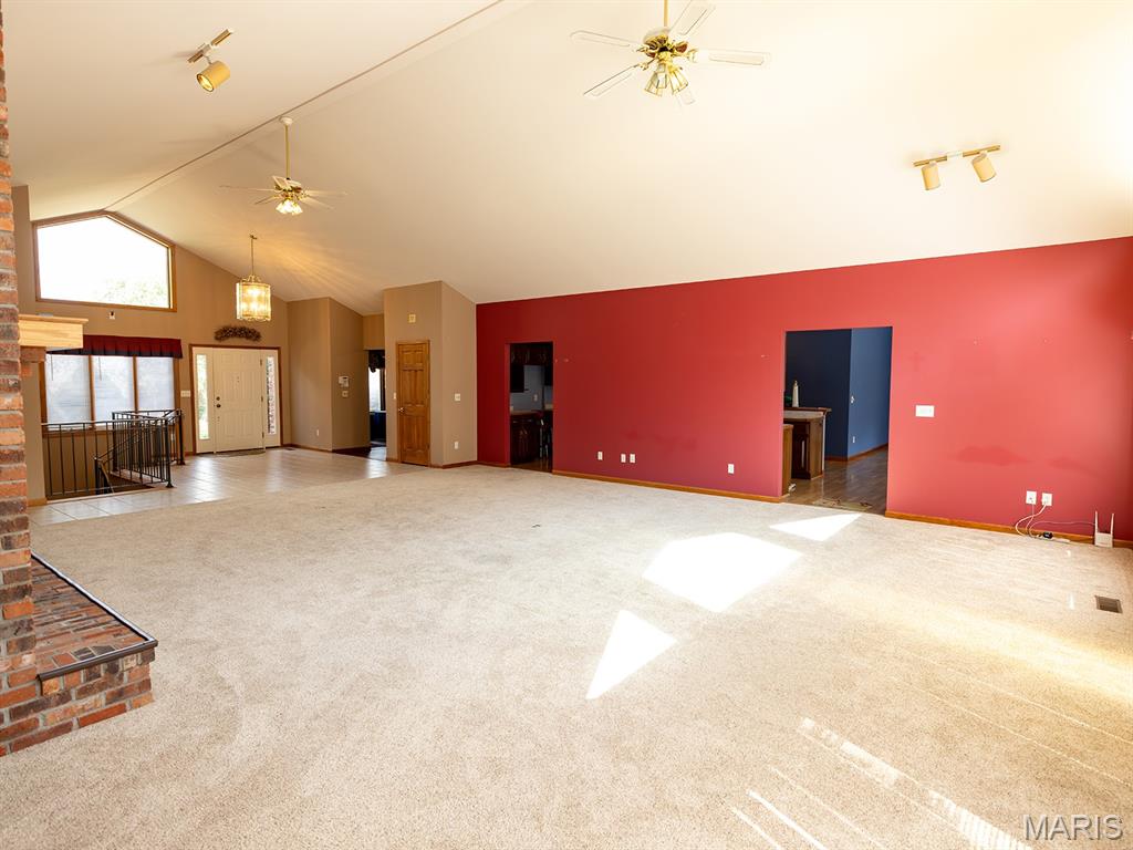1 Orchard Point Road Hannibal, MO 63401 - Photo 5 of 58 Gallery Image 5