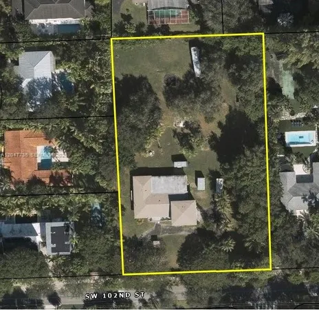 $4,750,000 | 5865 Southwest 102nd Street, Pinecrest, FL 33156