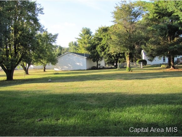 3090 Vigal Road Springfield, IL 62712 - Photo 12 of 16