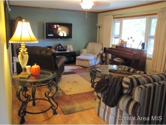 3090 Vigal Road Springfield, IL 62712 - Photo 4 of 16