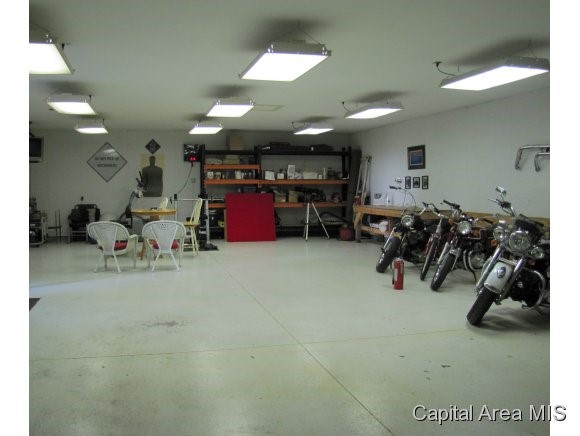3090 Vigal Road Springfield, IL 62712 - Photo 10 of 16