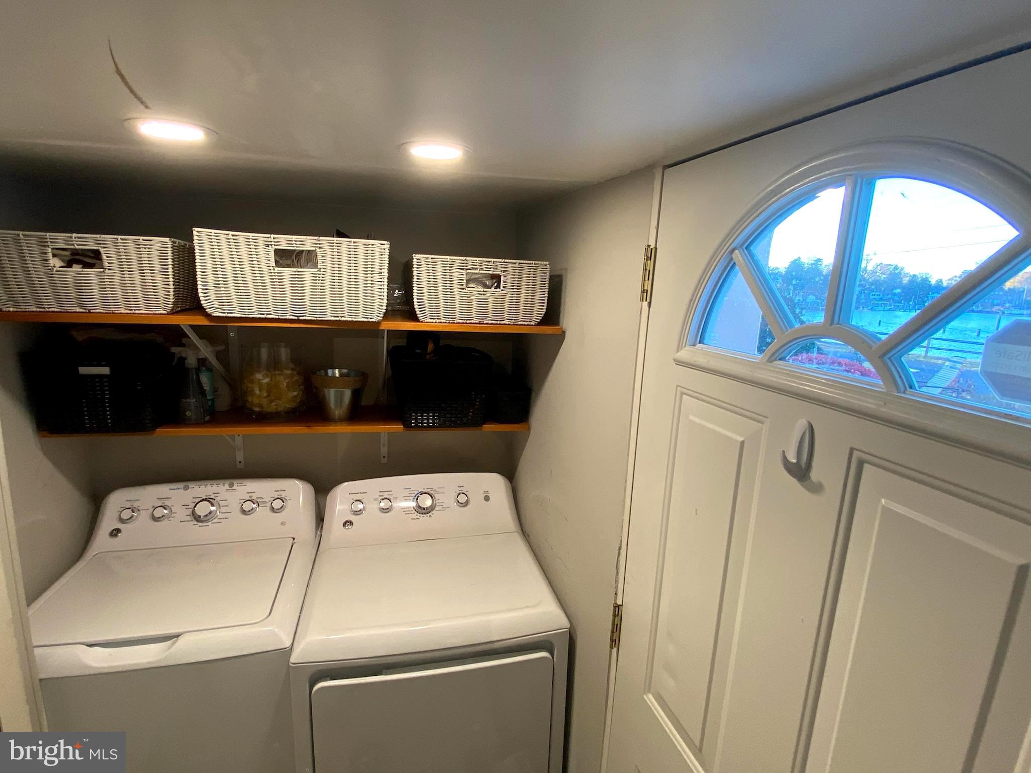 431 Shore Drive Edgewater, MD 21037 - Photo 22 of 53 Laundry area on main floor