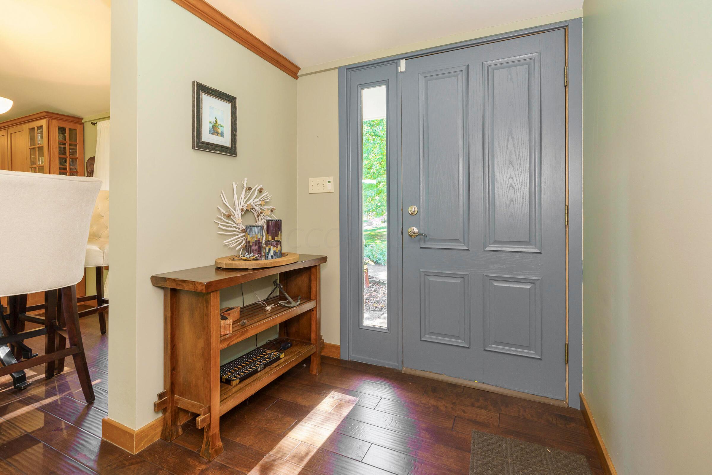 4200 Dublin Road, Unit LOT 8 Columbus, OH 43221 - Photo 6 of 46 Front entry