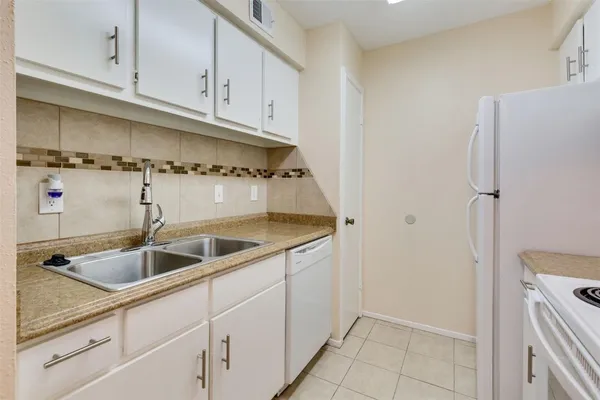 $1,050 | 3535 East NASA Parkway, Unit 86, Seabrook, TX 77586