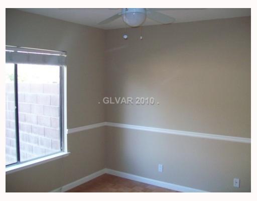 4715 Summerhill Road Las Vegas, NV 89121 - Photo 5 of 6 Master Bedroom.