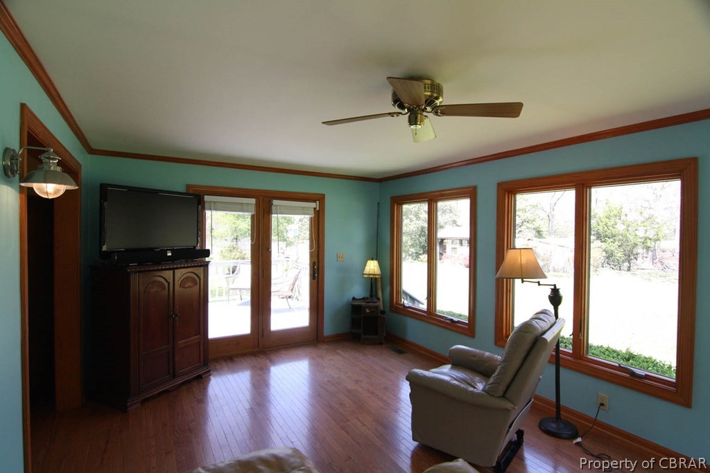 220 Navajo Road Kilmarnock, VA 22482 - Photo 15 of 40