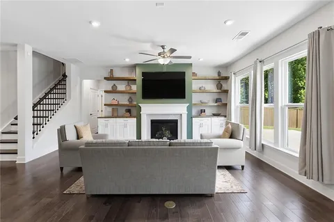 $749,999 | 6168 Collins Road, Acworth, GA 30101