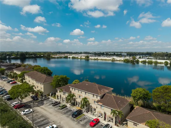 $2,600 | 14226 Northwest 17th Avenue, Unit 14226, Opa-Locka, FL 33054