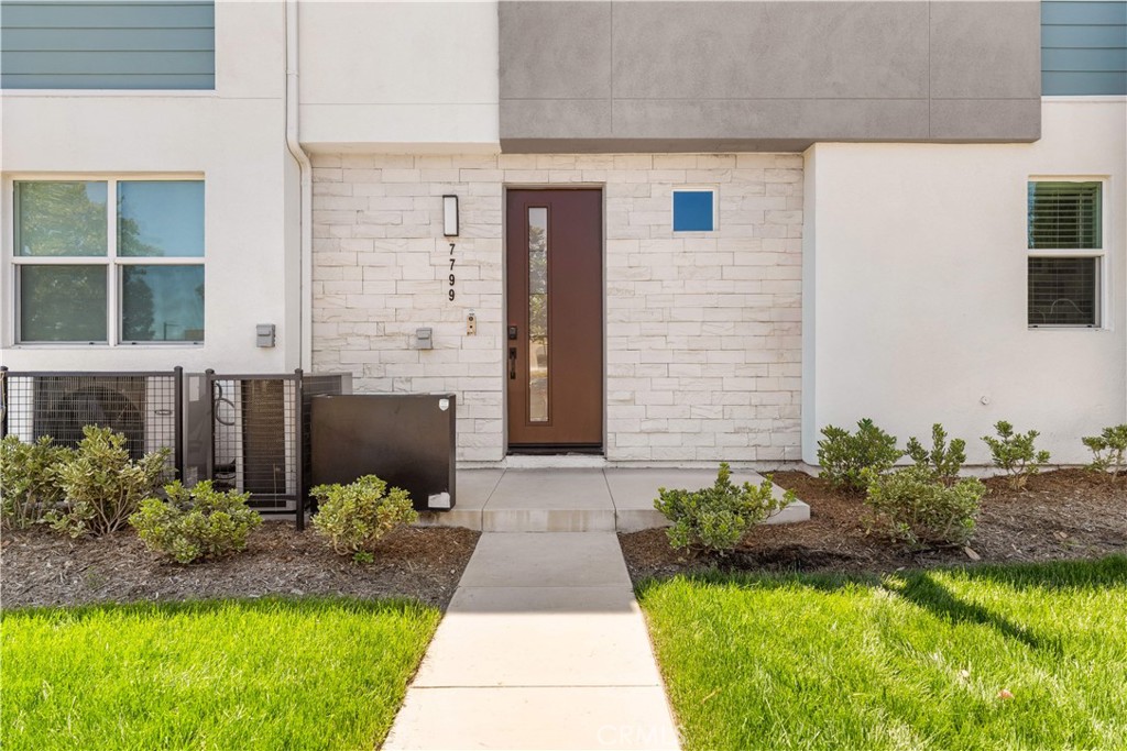7799 Paxton Place Rancho Cucamonga, CA 91730 - Photo 2 of 26