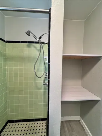 $1,700 | 107 West Minnehaha Street, Tampa, FL 33604